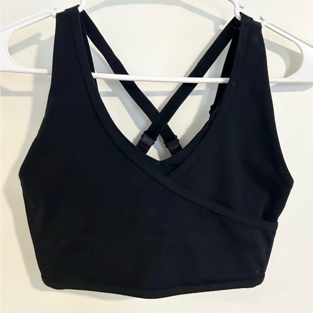 Gymshark Black Crisscross back Sports Bra